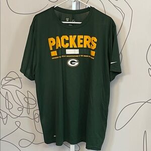 Nike- Dry Fit Green Bay Packers Short Sleeve size XXL